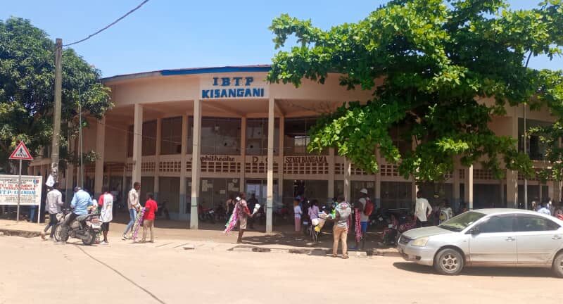 Urgent : Tensions à l’IBTP/Kisangani, les étudiants bloquent la circulation !