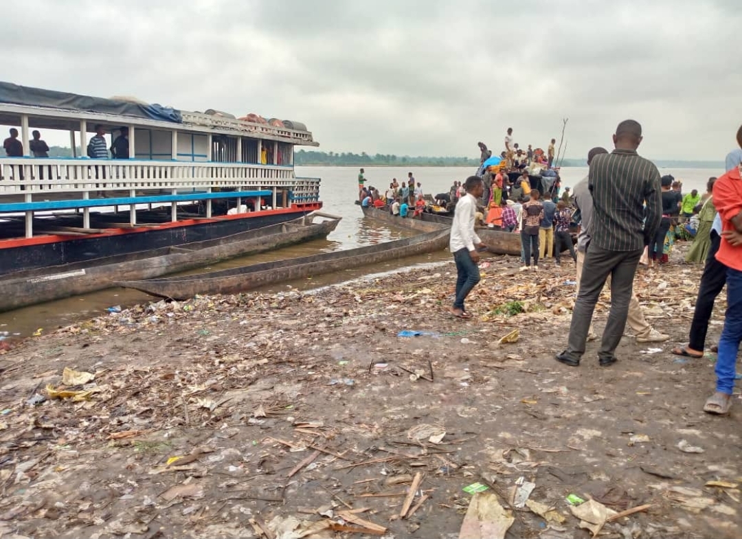 Kisangani / Incendie d’une Baleinière sur le fleuve Congo : Tristes témoignages des rescapés