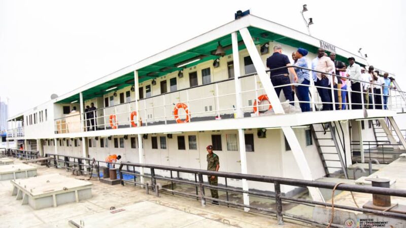 PRÉCOP27 : À la Tshopo, deux barges vont servir de l’hôtel flottant pour la réunion des scientifiques à Yangambi