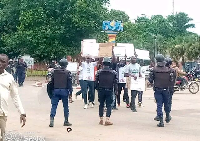 Manifestations anti-MONUSCO : Plusieurs militants de la LUCHA brutalisés et arrêtés par la police à Kisangani